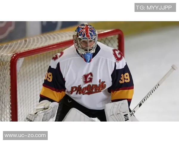 传奇门将切赫加盟英国第四级别联赛冰球队开启新职业生涯