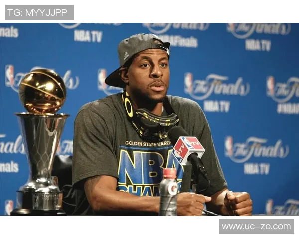 库巴挡拆战术再显威力科尔称赞两大球员关键时刻表现出色